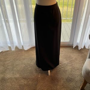 Vintage Body by Victoria Black Skirt, Size 10